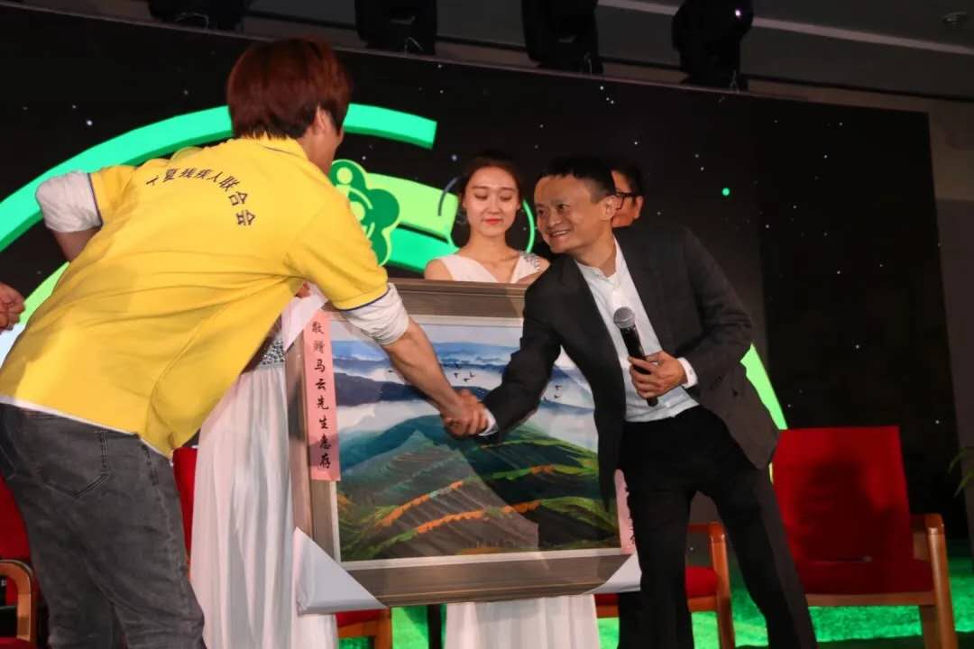 �ӱ�����;��ɽ�������Ŀ�����滭��