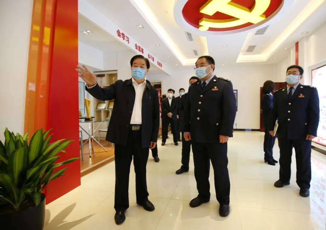 �������˺���˰������Ԫ���ſ�չ��˰�󵳽��������