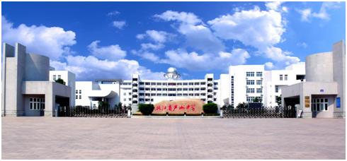 ������Ϻö��顪���㽭ʡ������ѧ�°���У����Խʽ��չ��ʵ