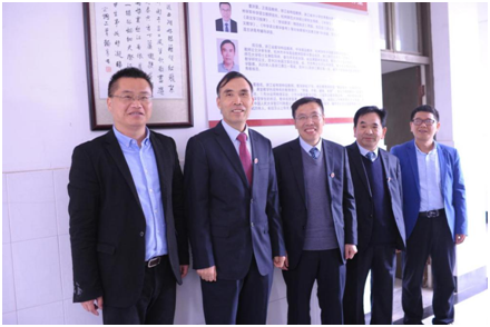 ������Ϻö��顪���㽭ʡ������ѧ�°���У����Խʽ��չ��ʵ