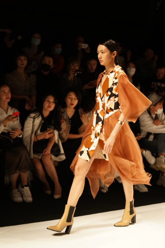 AmeriChina�滪ʱ���������߽�SS2021�Ϻ�ʱװ��