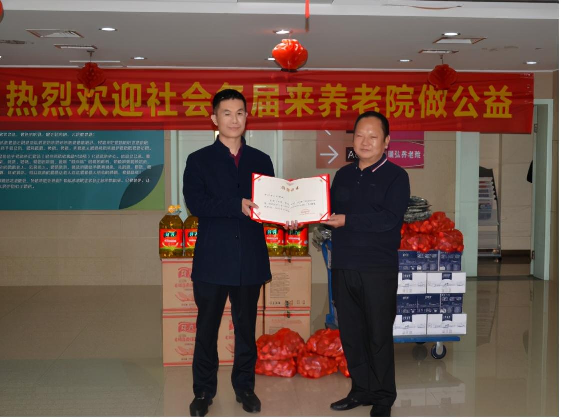 �ž������ڣ�ŨŨ������