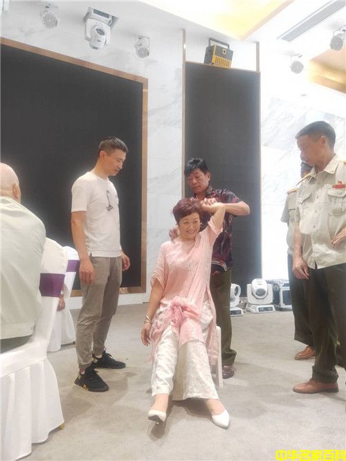 �����й���������ҽ����Ф�ӹ�(ͼ11)