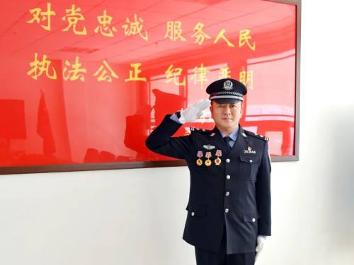 ������ڡ��������������񾯲죺�������о������Ӵ�ӳ��������̾�֧���Ĵ��һ�жӸ��жӳ�����