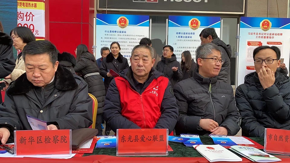 �ӱ����ݣ������������ϱ���ƶ���Ƚ��¼�