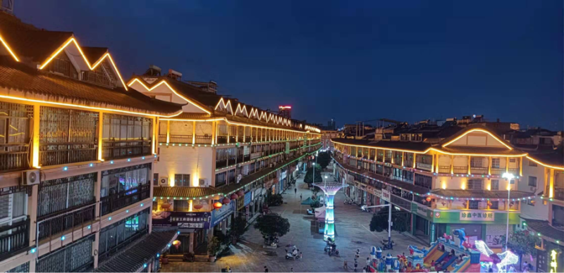 广西贺州灵峰步行街举办庆祝建党100周年文艺汇演活动