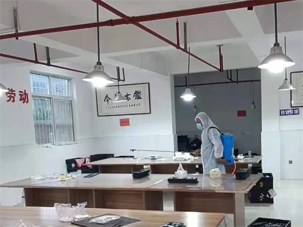 ���βм���������ء�����ǽ���������Ӯ����������ս