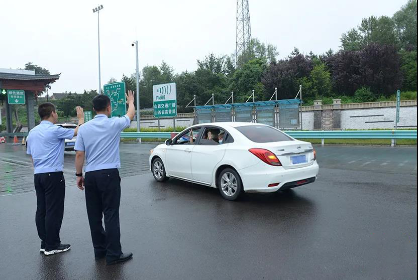 ����Բ�ж�������һ�� ���13�����ˮ��ů����