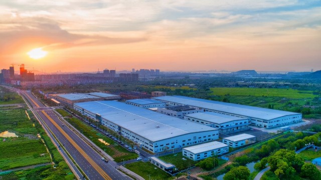 联动天翼领先快充电池创新高科技产品新闻发布会