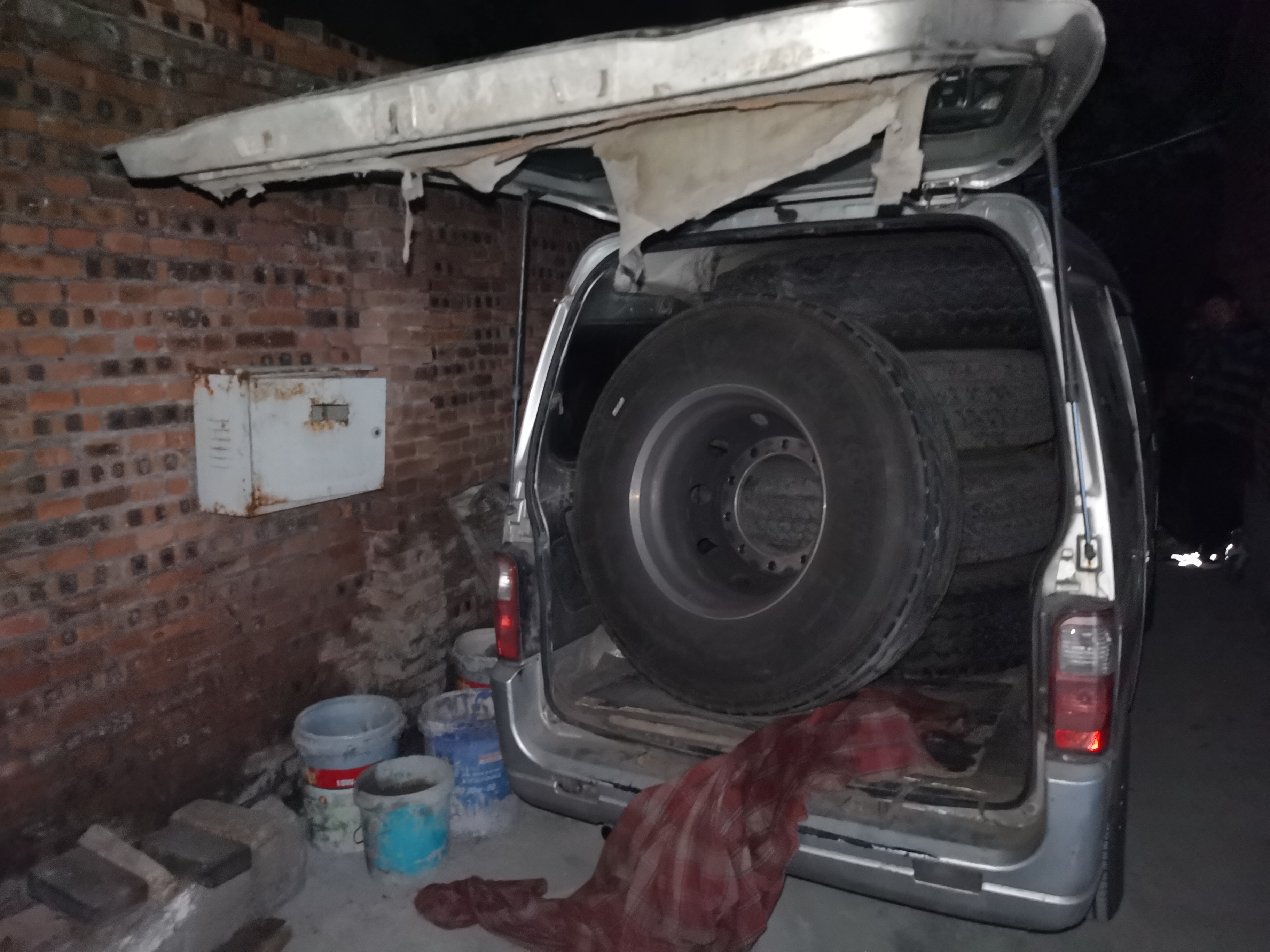 ɽ�����ξ������һ���ش����������̥�����Ż�