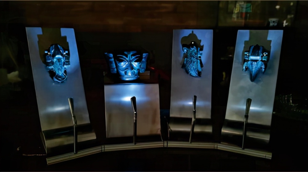 �����֡�����ϵ��γ30�ȣ��ھ�������Ĵ����봴��