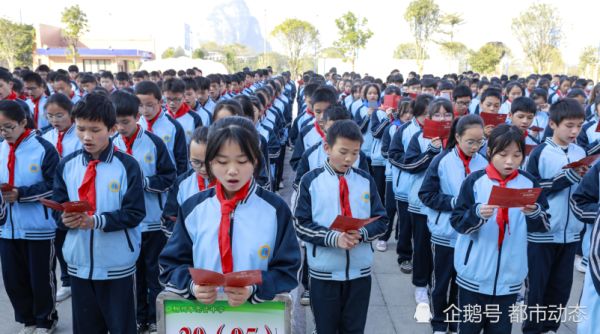 ��������չ�շ���������ǿȫ������ʶ