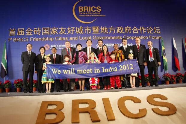 �������С�ɲ�¶�� ����ӭ����