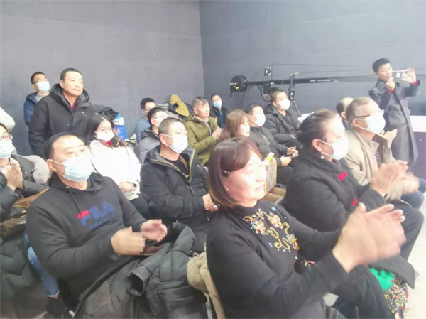 ���走 ��˫�� Ӯ��