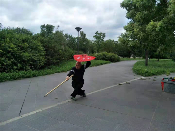 �й�ƽ�͹�Ů�����������ƣ�����ĸ���ơ�