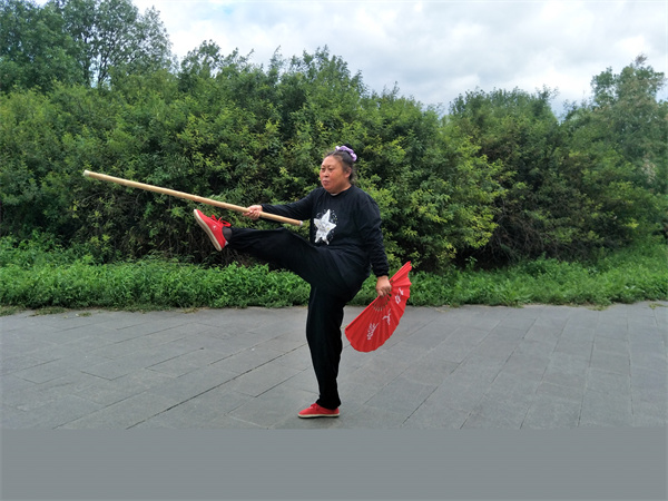 �й�ƽ�͹�Ů�����������ƣ�����ĸ���ơ�