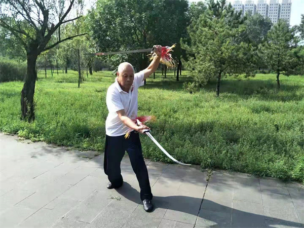 �й�ƽ�͹�Ů�����������ƣ�����ĸ���ơ�