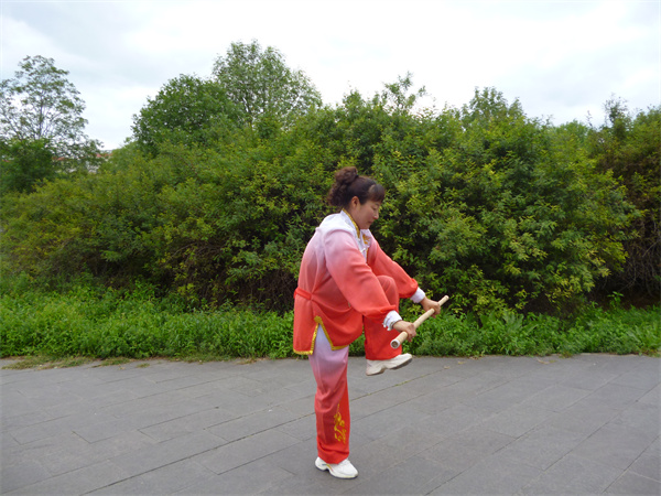 �й�ƽ�͹�Ů�����������ƣ�����ĸ���ơ�