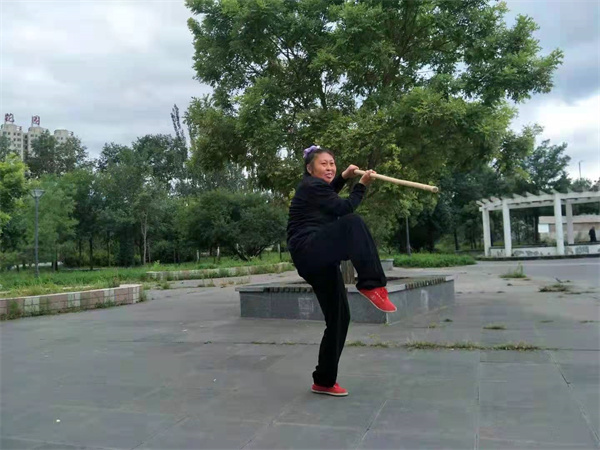 �й�ƽ�͹�Ů�����������ƣ�����ĸ���ơ�