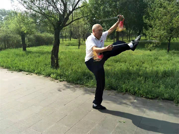 �й�ƽ�͹�Ů�����������ƣ�����ĸ���ơ�