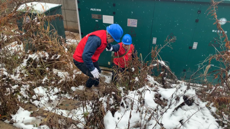 �����Ž��в�ɣ�����繫˾��ԡ��ѩ����սæ��ȱ ��������������