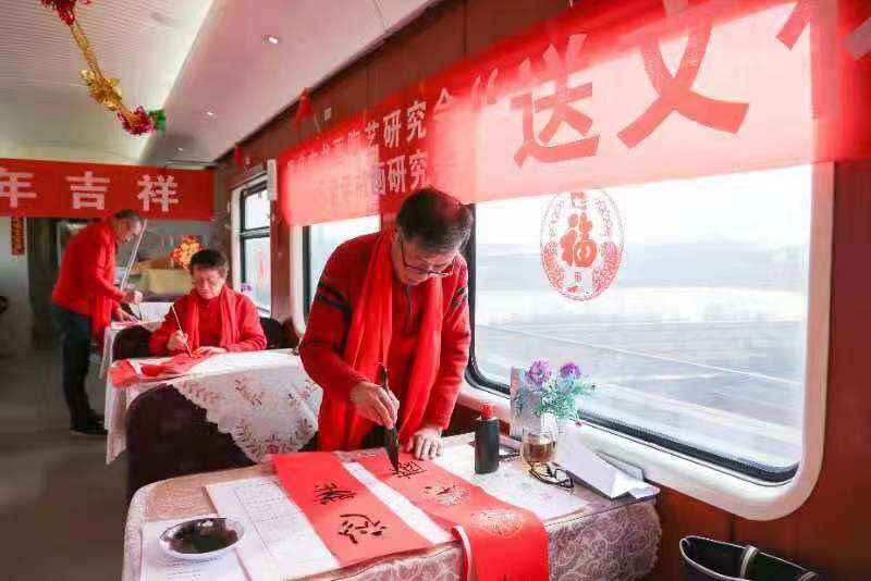 ������;�ൺ���˶ξ��С��͸�����ҡ��