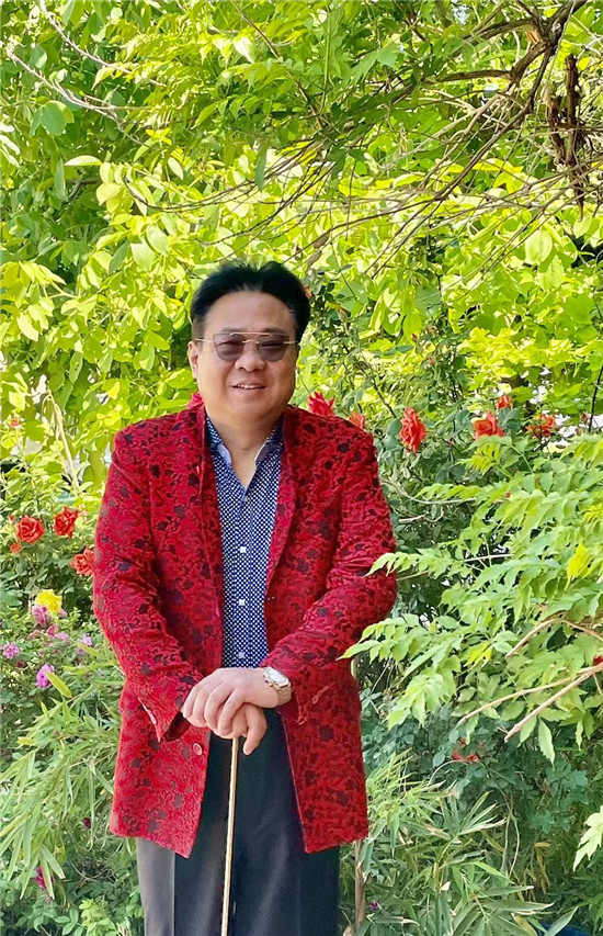 遗恨春江不向东----中国通俗文艺研究会会长 楚水