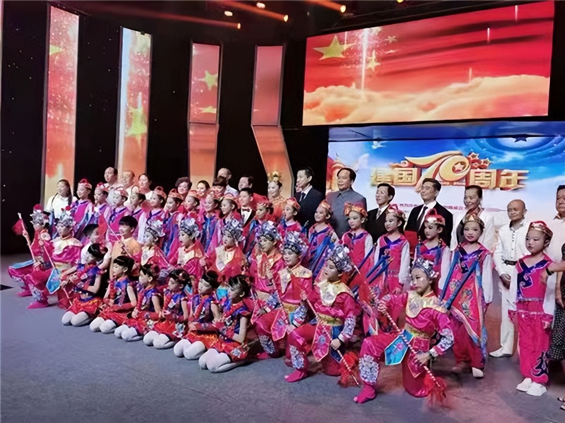 ̩УҽҩоԺһϮսӣ̸