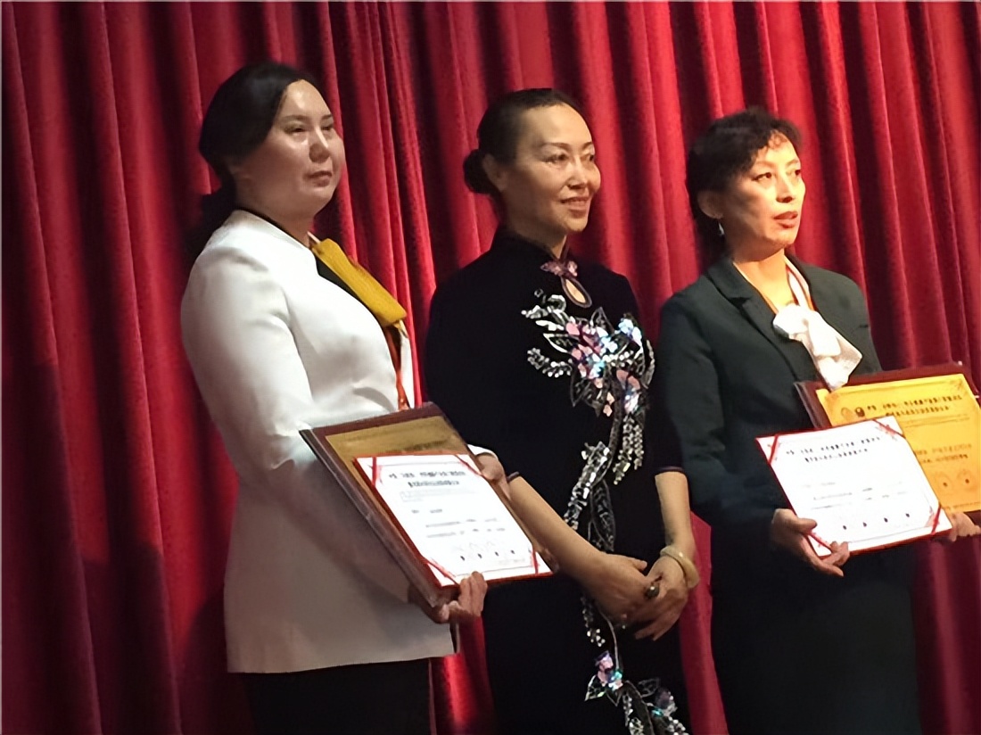 ̩УҽҩоԺһϮսӣ̸