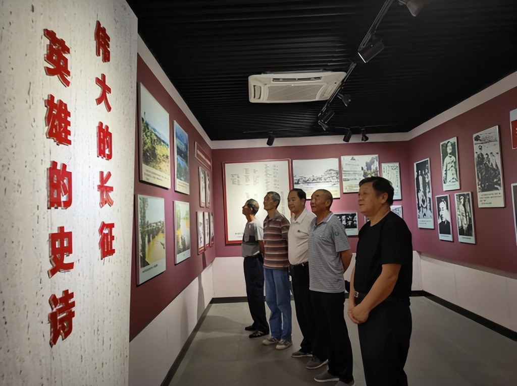 ��ɫ֮�� ��������