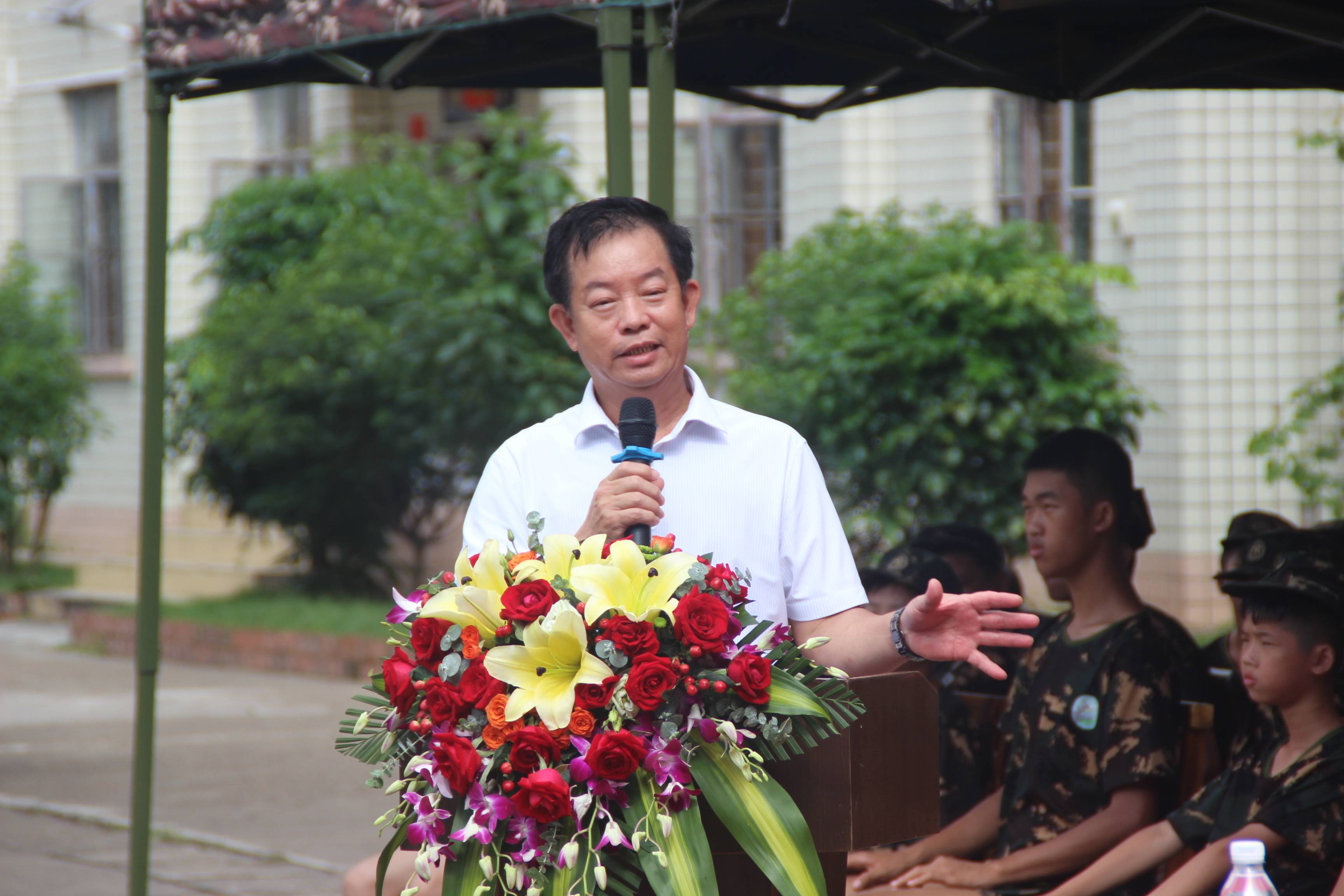 ��Уͬ�Ĺ��� ��־�ɳ��ɲ�