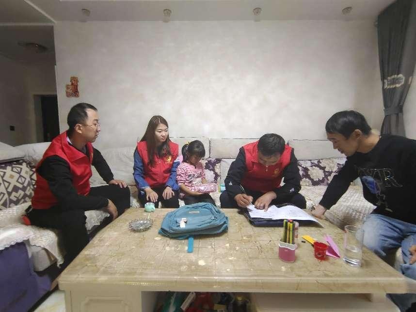 ɽ���������������ֶ�ٴ��ƽ�δ������˼����½���