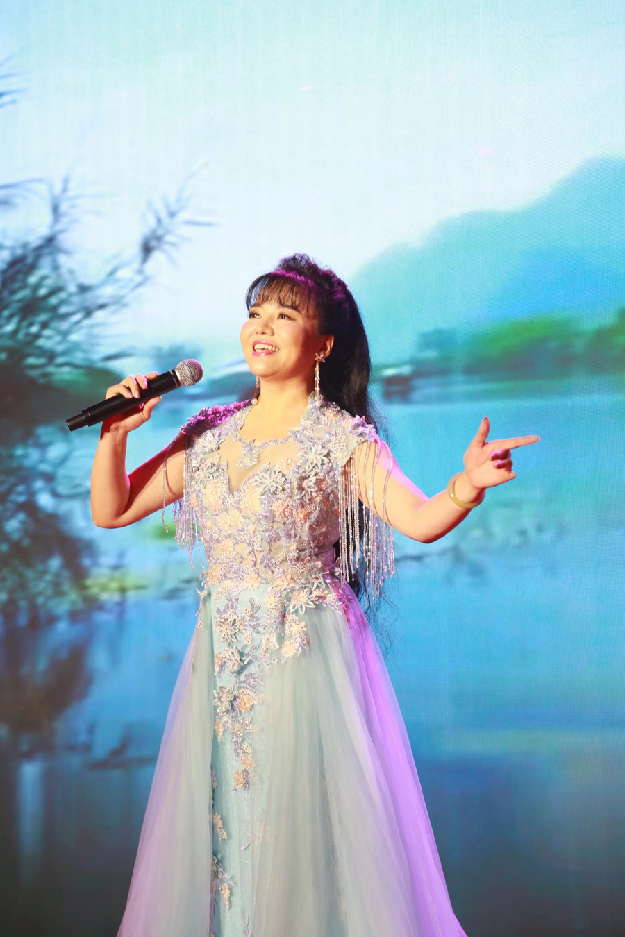 cfef86894f0c7fdbf86494ea9f9e5a9