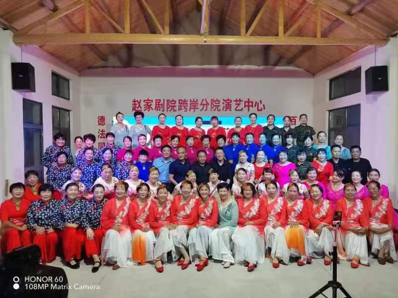 b9cf051a45d8da97da818c1ae21f247