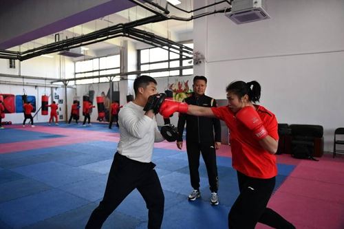 1043551943296821_5.jpg 1043551943296821_5.jpg