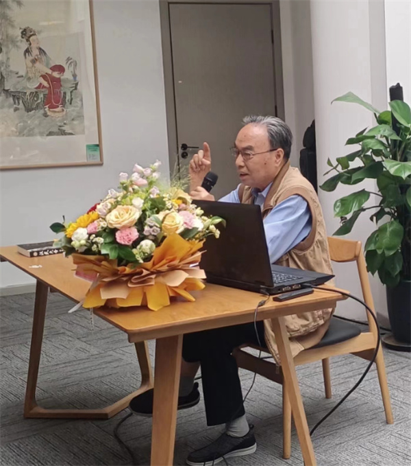 ͤƪʷС˵ۡƷɹٰ